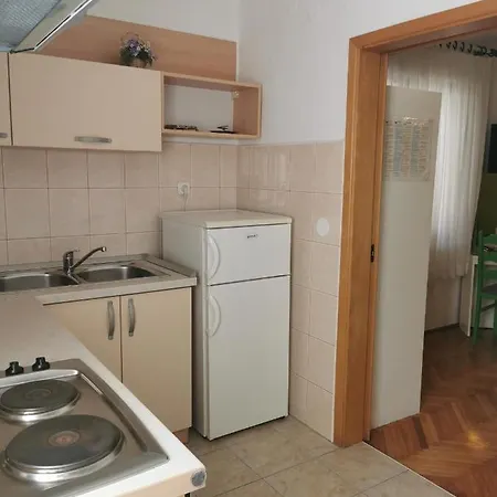 Apartment Apartman Tudor Kuzma
